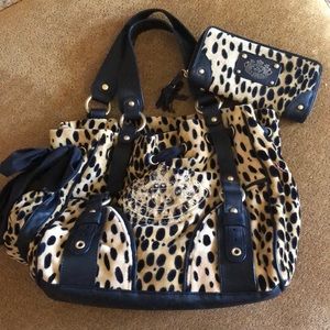 Women’s Juicy bag and wallet